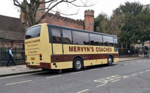 Mervyn's Coaches bus waiting time in Winchester Broadway